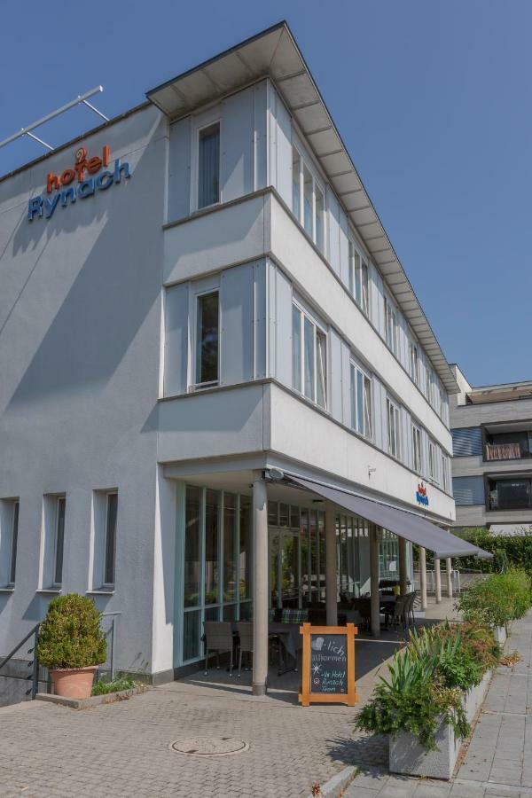 Hotel Rynach Reinach  Exteriér fotografie